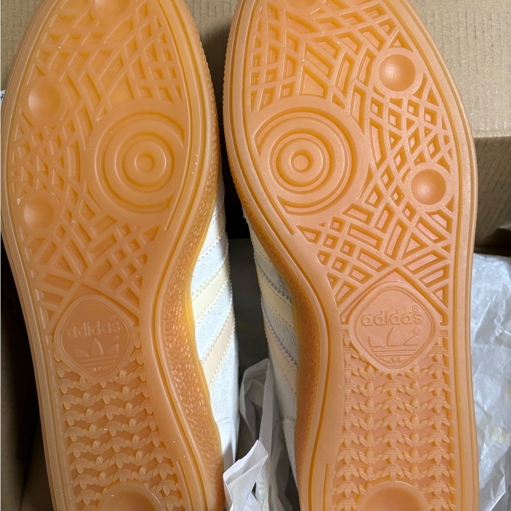 Adidas spezial light brown NWT - Picture 4 of 6